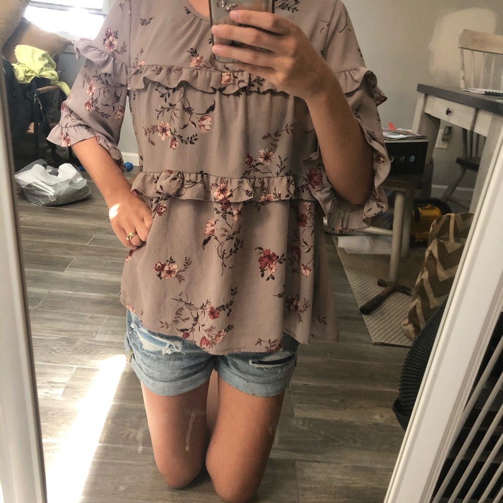 Nordstrom Ruffle Top - Picture 5 of 5